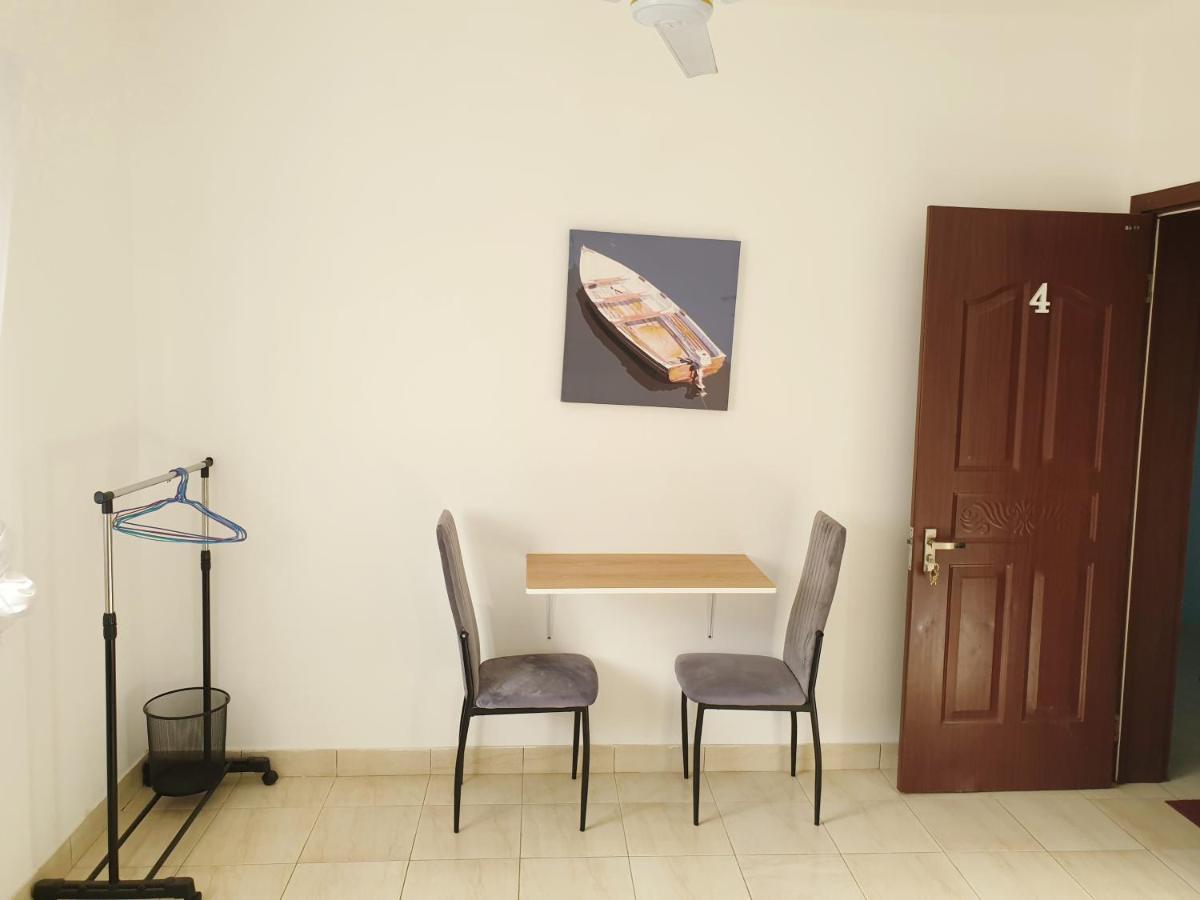 Guest House Mangui Baxu Rooms & Apartment Tarrafal  Exterior photo